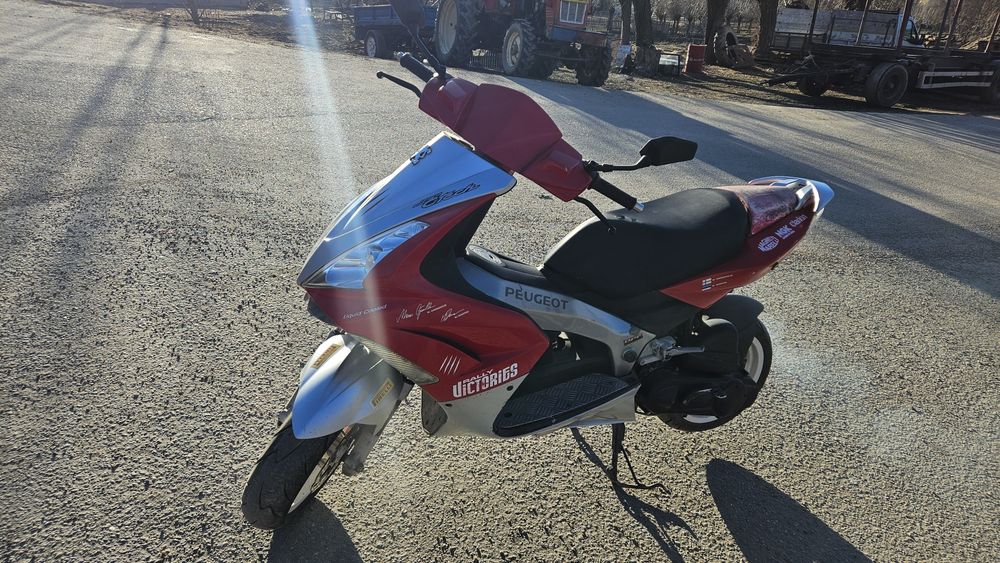 Scuter Peugeot Jetforce 49cc