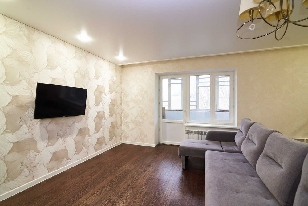 СРочная продажа большая 2-х комн Байсеитова 103, рядом ТД Рахмет