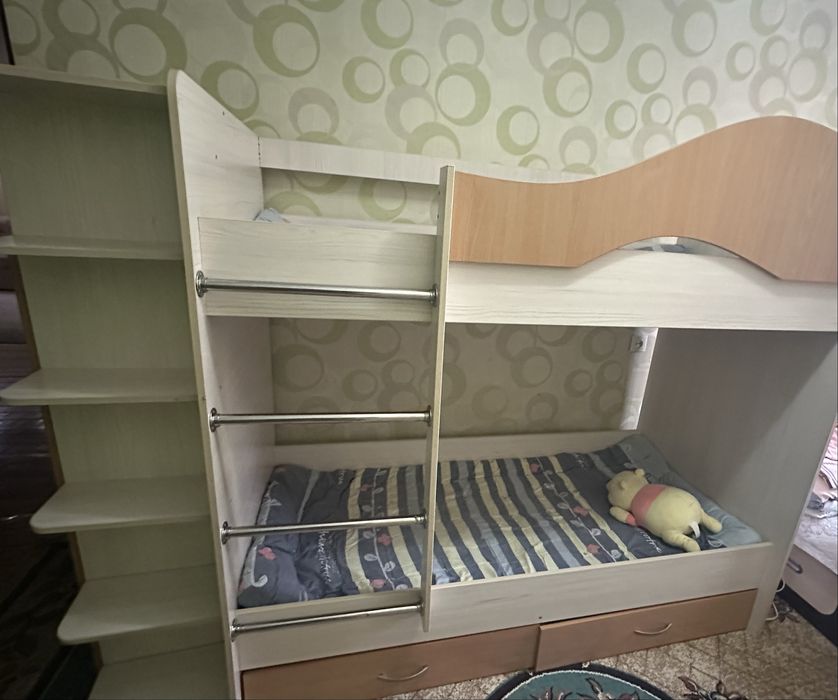 Детская кровать двухярусная