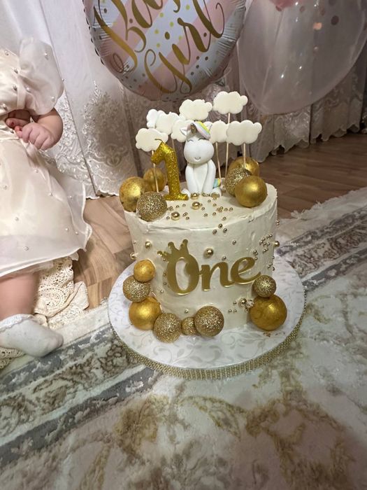 Домашние торты и оформление шарами