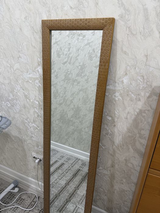 Продам зеркало зеркало