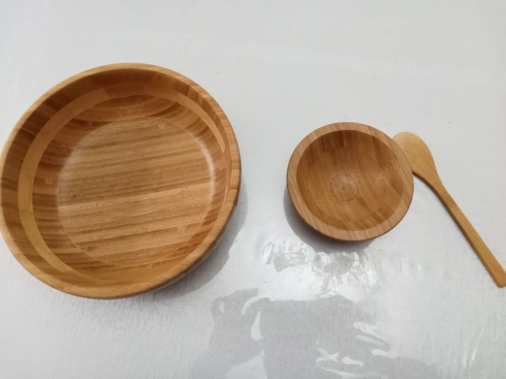 Деревянная миска, чаша и ложка