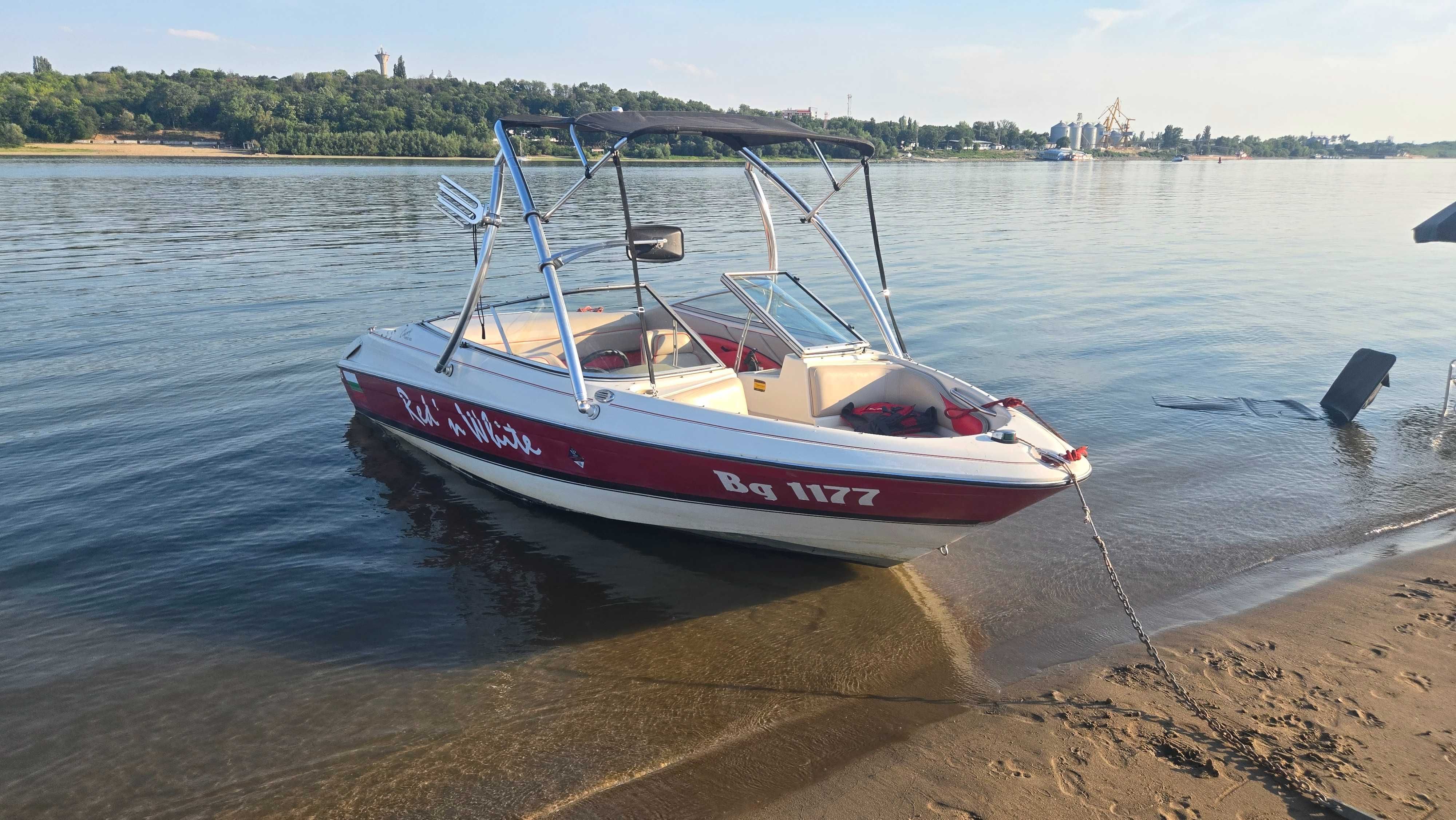 Bowrider Bayliner 1850 SS Wakeboard Tower