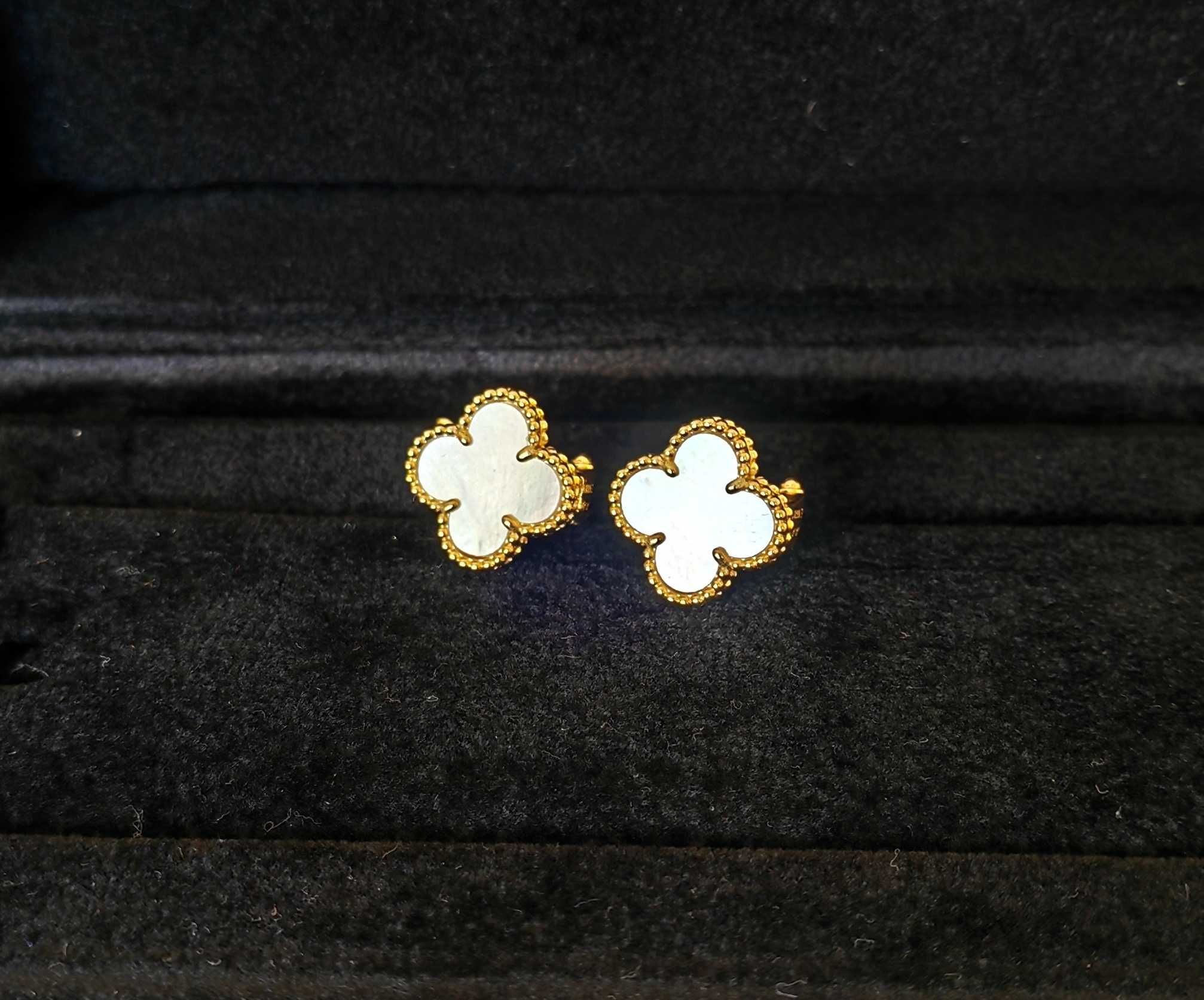 Златни дамски обеци, Vintage Alhambra earrings, Van Cleef & Arpels VCA
