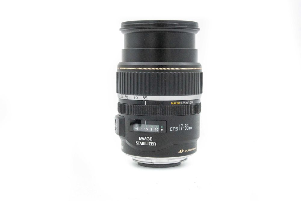 Obiectiv Canon EF-s 18-85mm (cu defect)