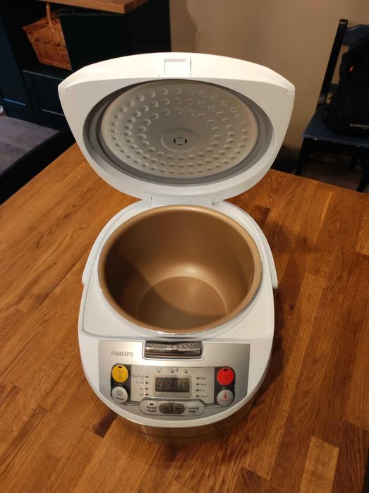 Мултикукър Philips HD3037/70