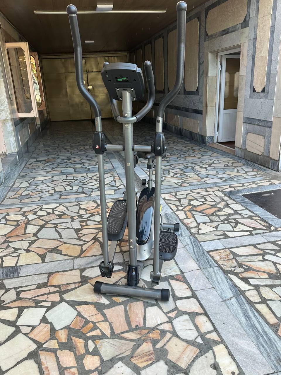 Trenajor velik sotiladi