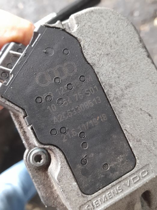 Clapeta galerie admisie 2.7/3.0tdi Audi A6 C6/Audi A4 B7/Q7/A8/Touareg