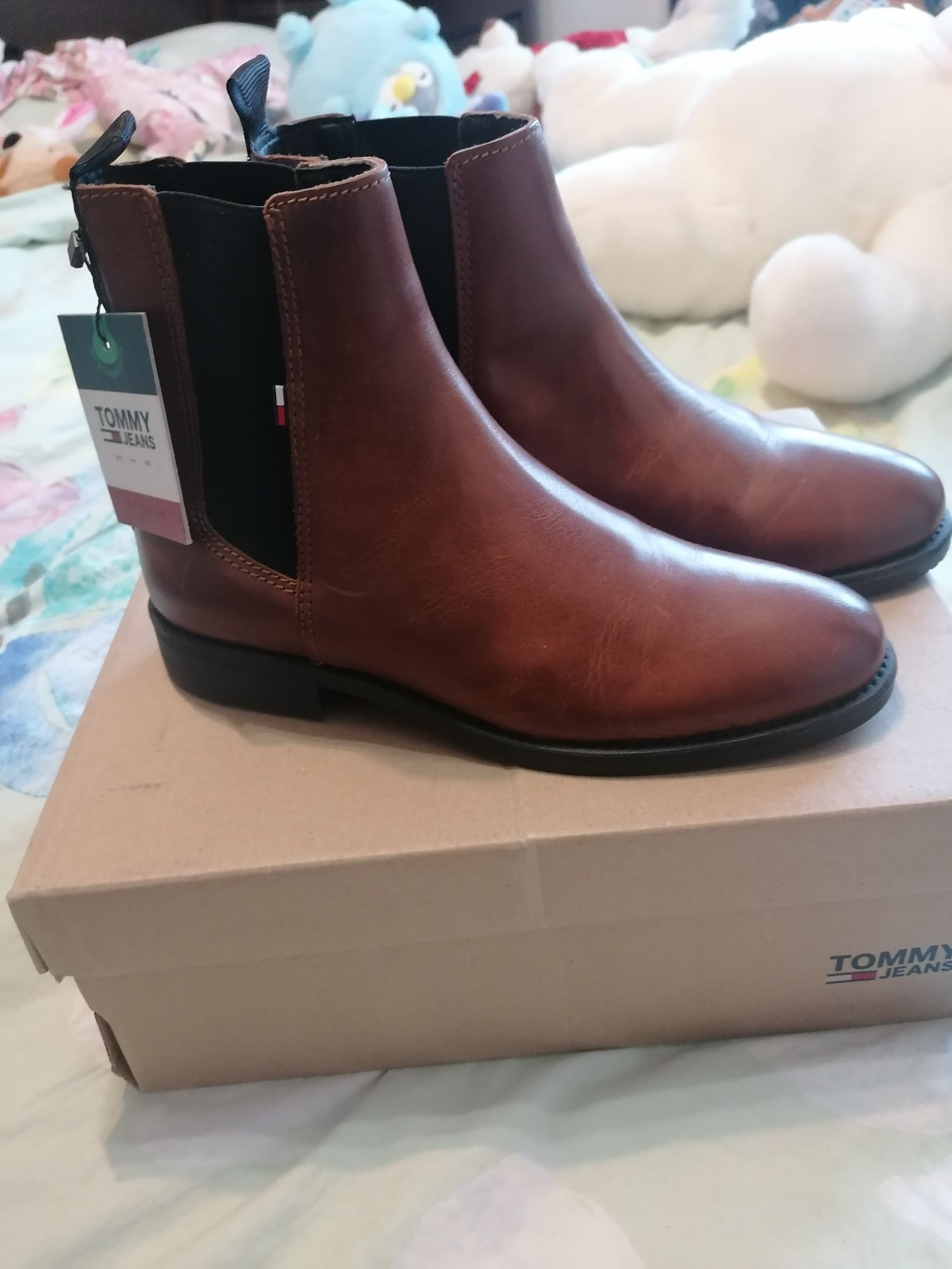 Ghete, botine Tommy jeans noi nr 38