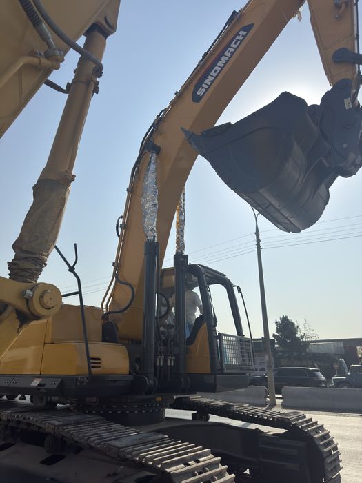 грейдер . каток и экскаватор от sinomach