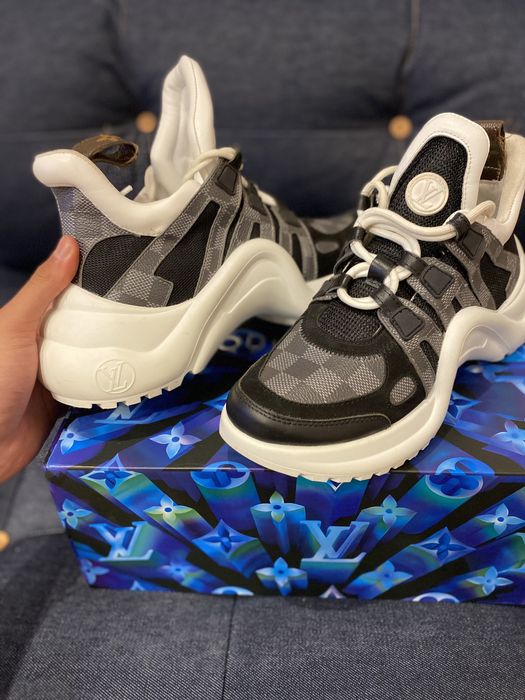 Adidasi louis vuitton femei