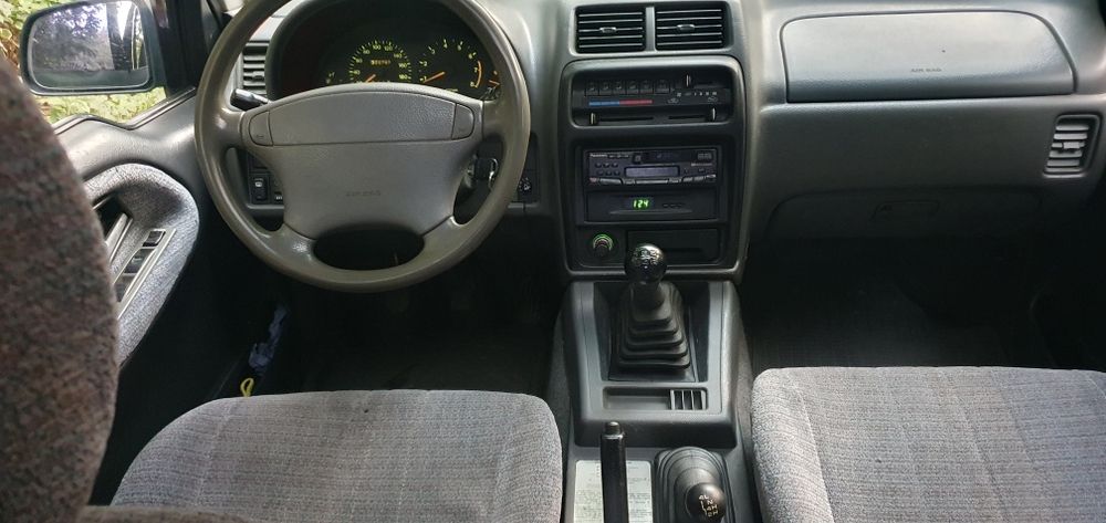Suzuki Vitara/ 1999/ 4x4/ proprietar