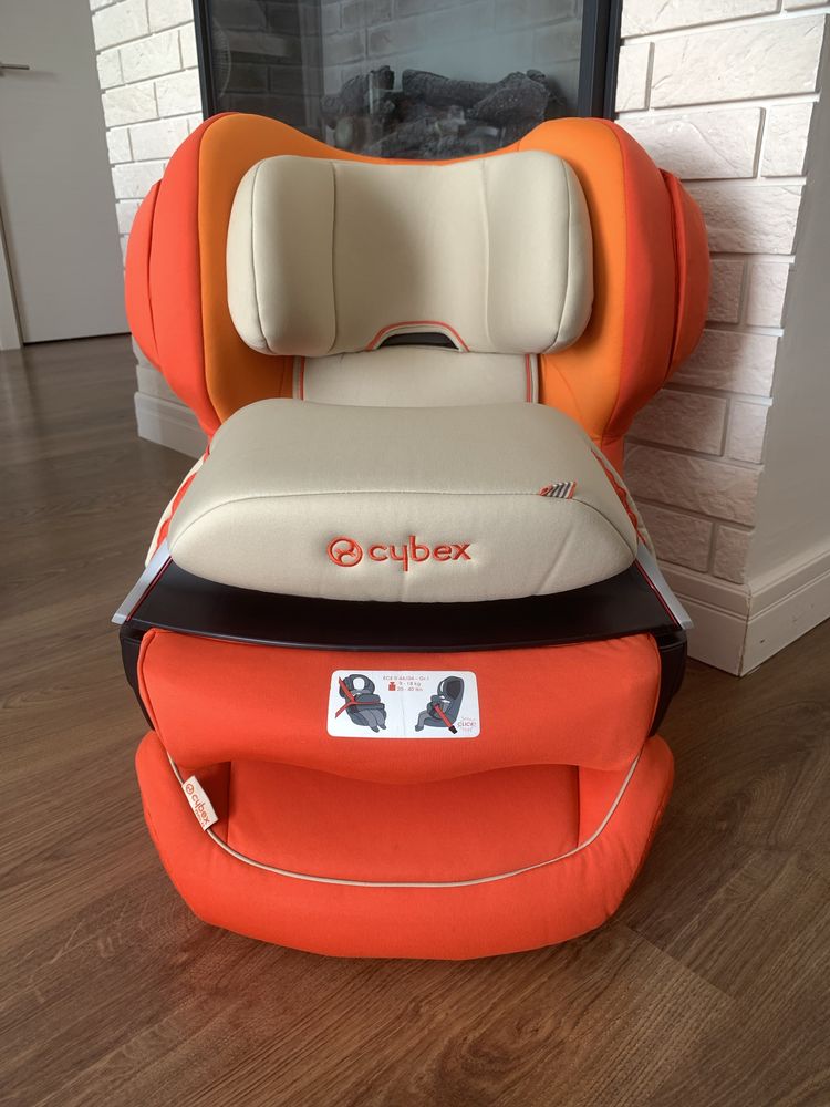 Автокресло Cybex Juno 2-Fix от 9 месяцев до 4 лет
