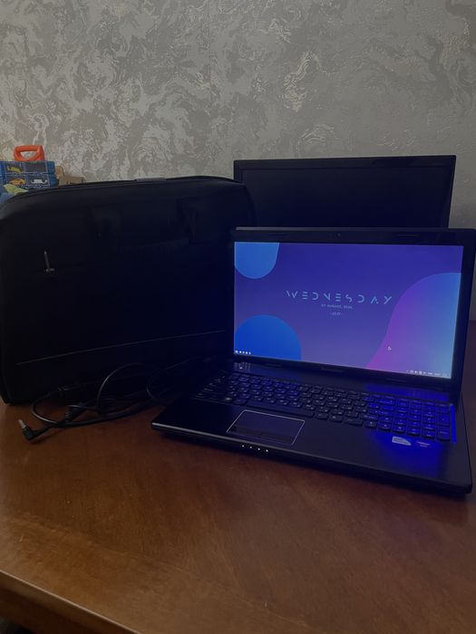 Продам ноутбук Lenovo G570 + Оригинальная зарядка + Сумка