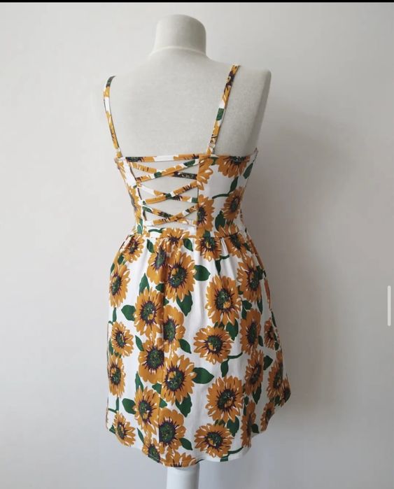 Rochie de vanzare de vară cu floarea soarelui XS