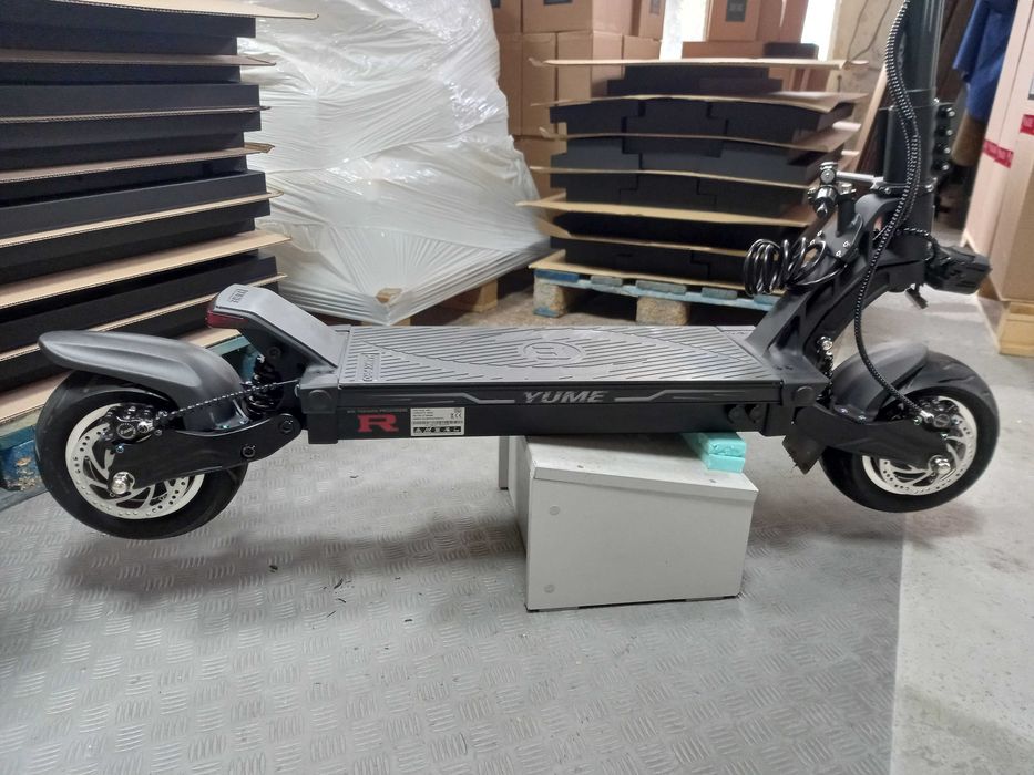 Електрическа тротинетка Yume Hawk Pro 60v 30ah