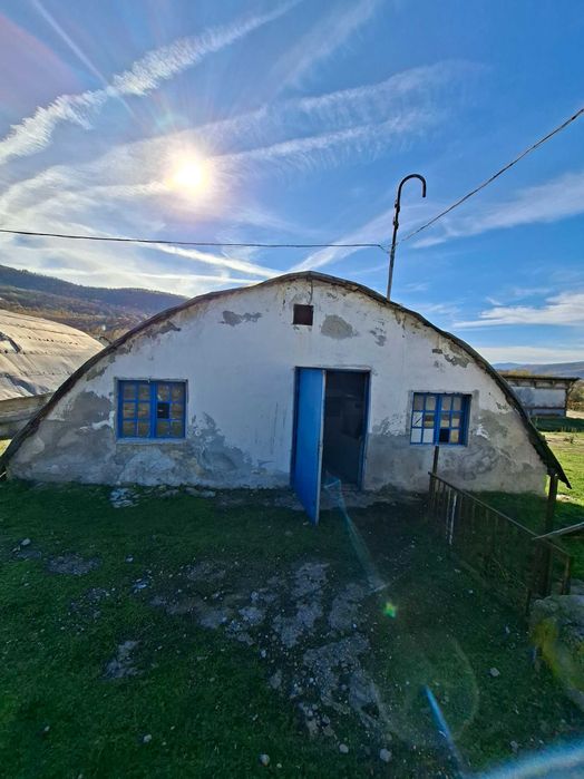 Складове под наем