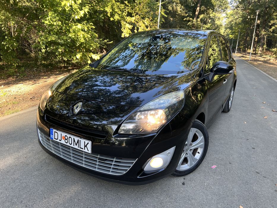 Renault grand scenic