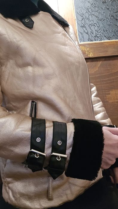 Дамско якие с пухена вътрешност