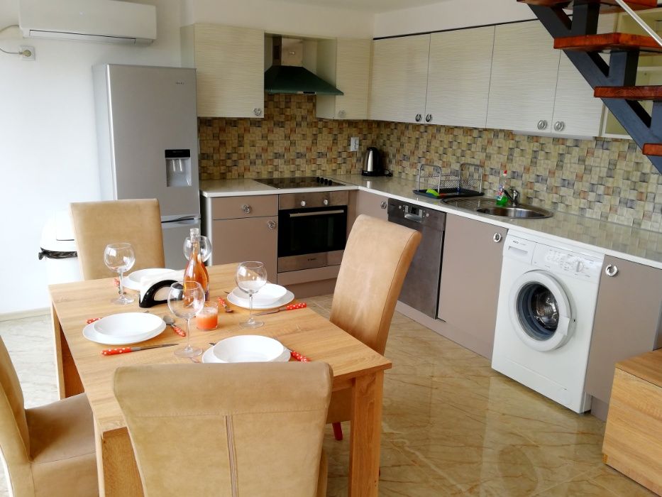 Продава се Мезонет в к.к. Слънчев бряг - 120 кв.м за 850 €/кв.м - Снимка #3