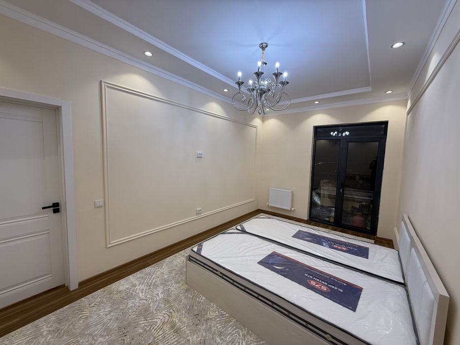 BEZ MAKLER. Uch tepa, O'rikzor arenda yengi uy odam yashamagan