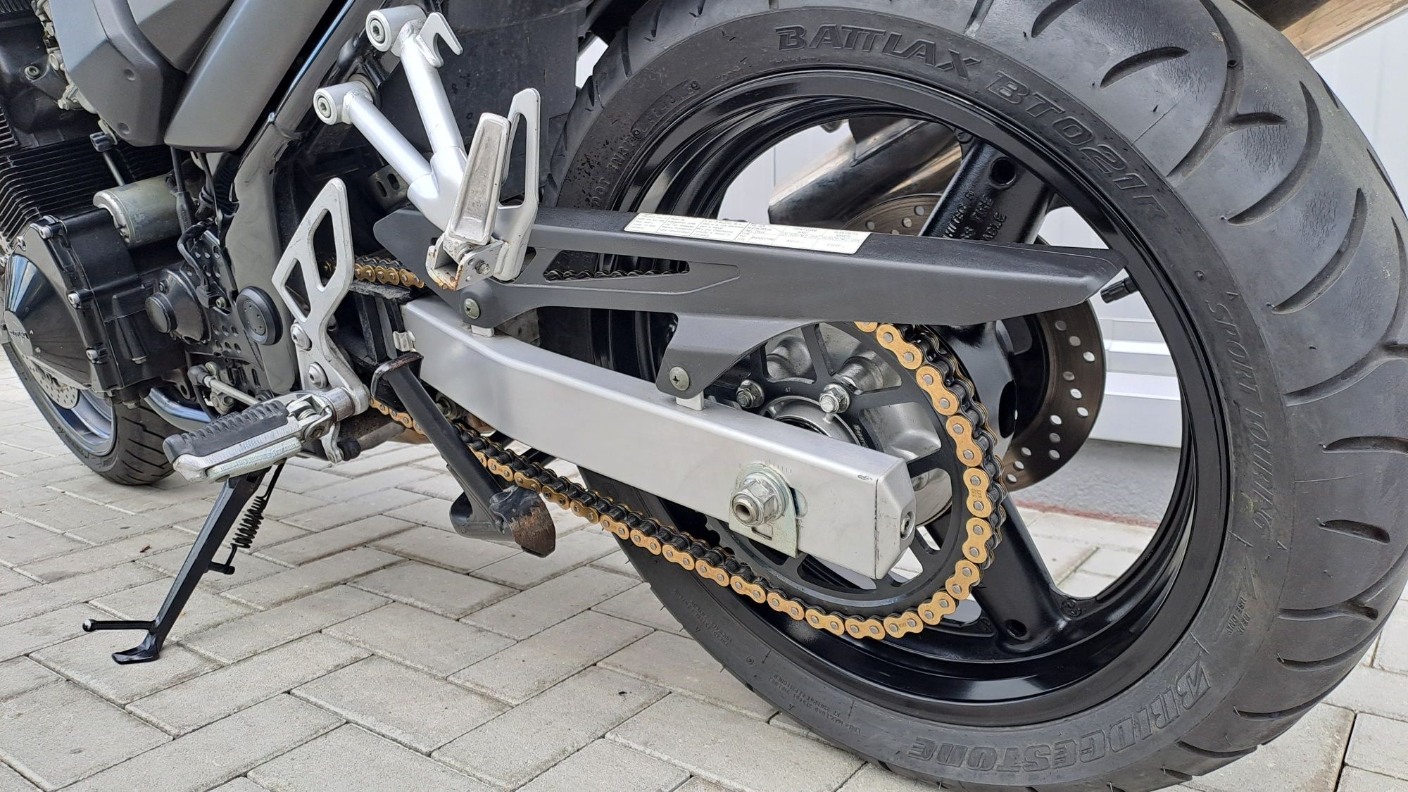 Suzuki Gsf650 Bandit an 2006