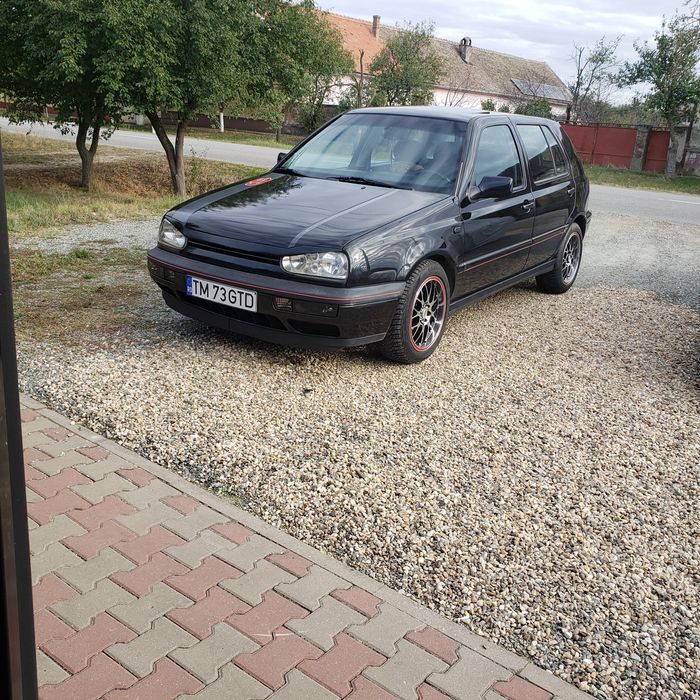 Vand sau Schimb Golf Mk3 1.9 tdi Luxuri