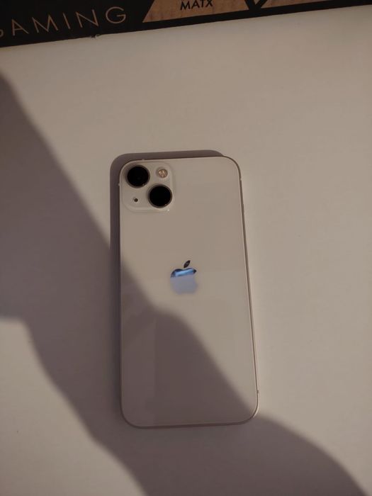 Iphone 13 alb 128gb(negociabil)