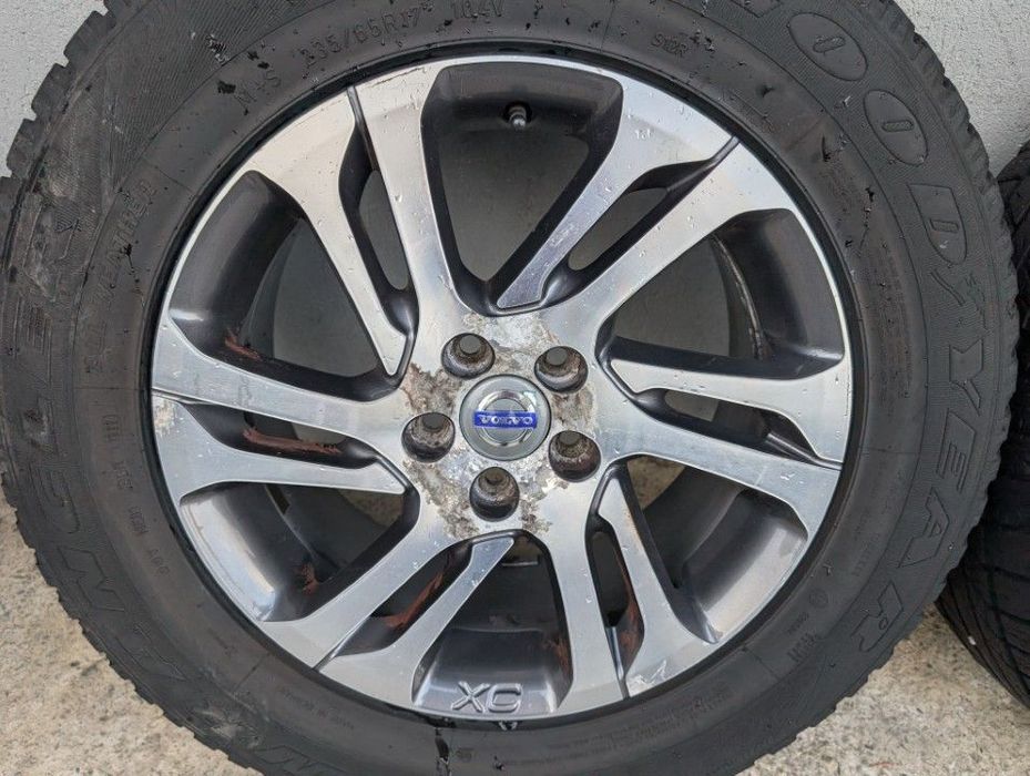 Jante VALDER 17" Volvo XC60 XC70 S60 V60 S80 V70 31302112 anvelope 235/65R17