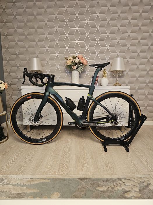 Pinarello Dogma F G.F. 2023 EPS