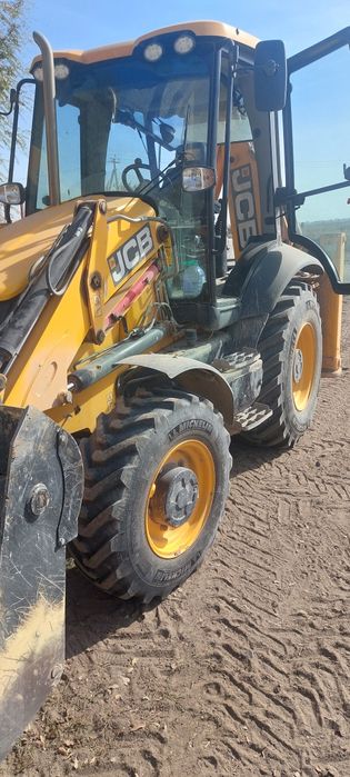 Аренда трактора три В Одном