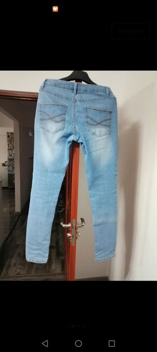Blugi skinny mărimea 38
