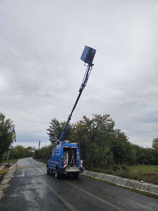 Vând sau schimb nacela