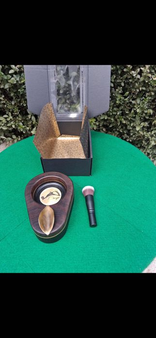 пепелници за пури