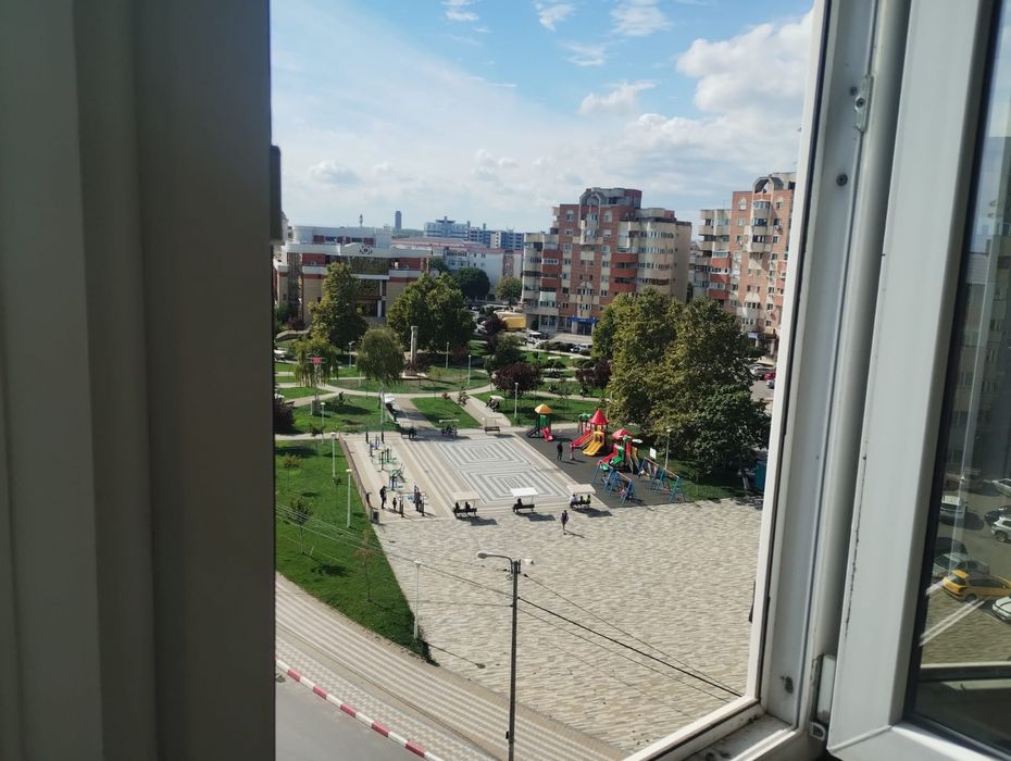 Vand /de vanzare studio bloc turn