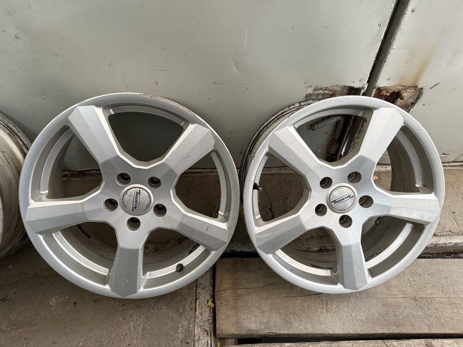 Set 4 jante aliaj R17