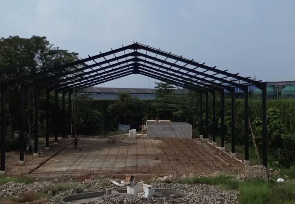 Vand structura metalica din stoc 7x25x4m