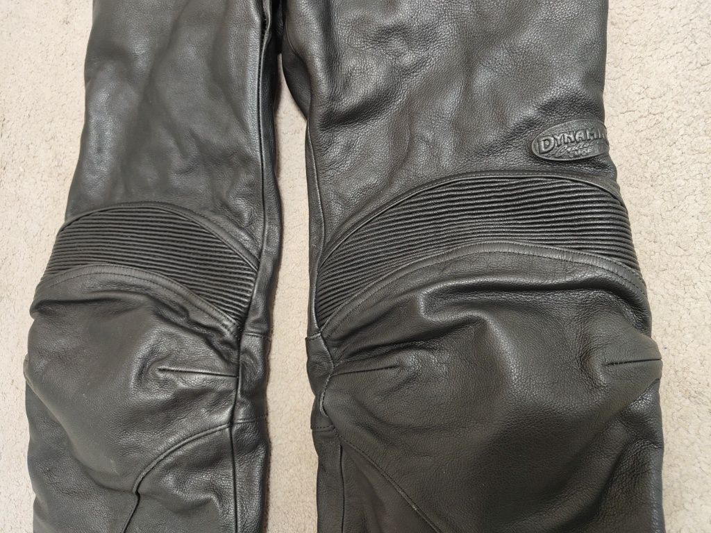 Pantaloni moto din piele,model DINAMIC MQP mărimea 54 stare impecabilă