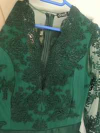 Vând rochiță de ocazie verde inchis