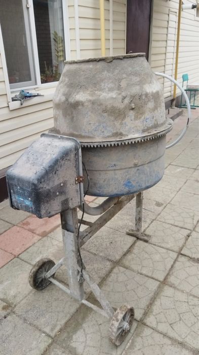 Продам бетономешалку тулпар