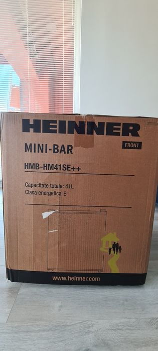 Vând frigider mini bar Heinner 41 litri nou (sigilat)