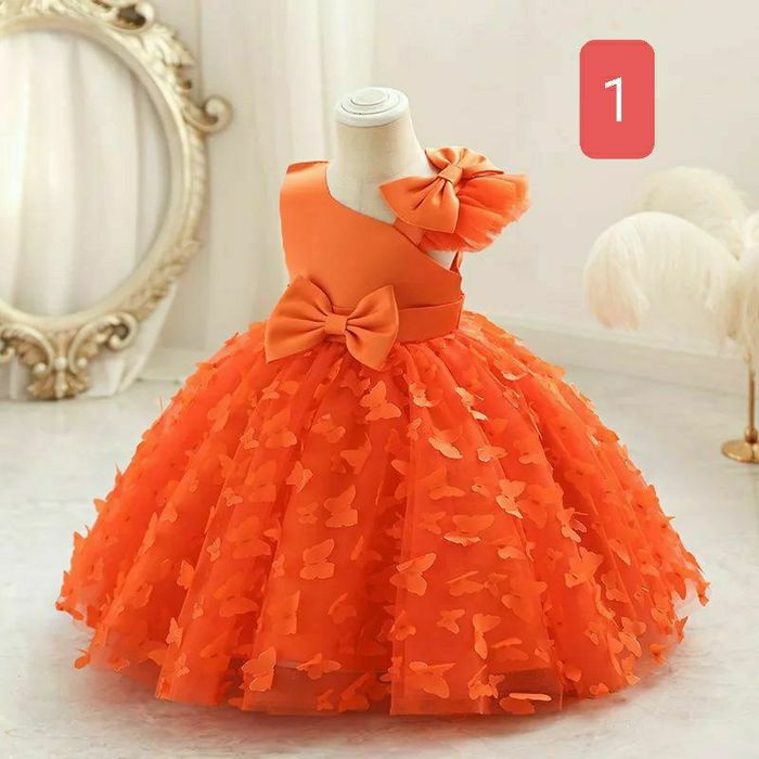 Rochite superbe pentru fetite