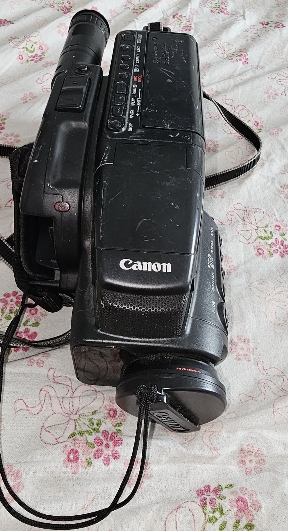 Camera video caseta 8mm Canon E300 pentru piese