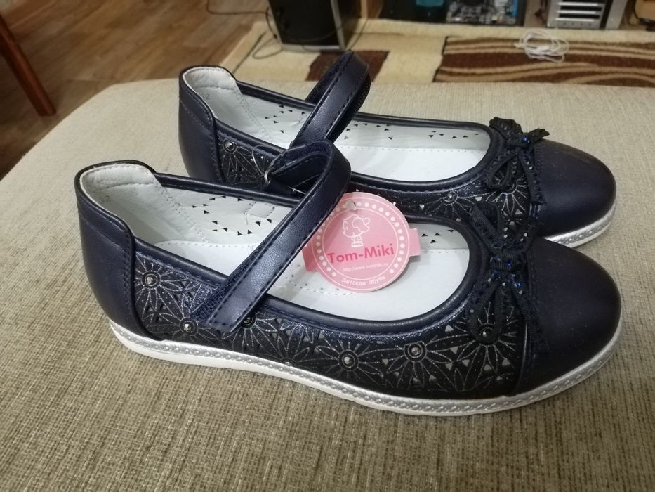 Туфли на девочку