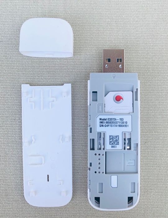 MODEM 4G LTE Huawei E3372h-153 stick USB cartela SIM Decodat Nou DIGI