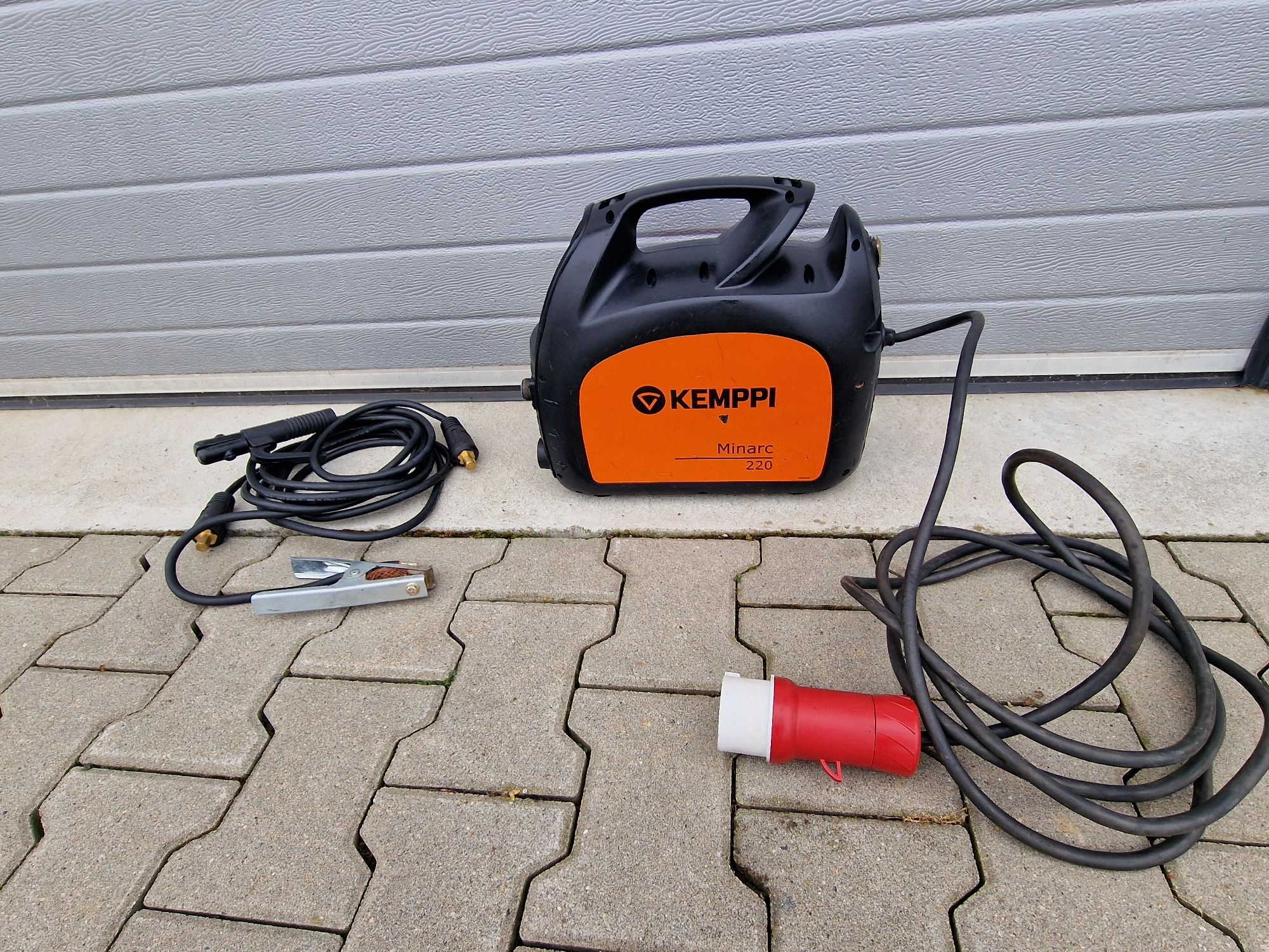 Aparat sudura / Invertor Kemppi Minarc 220 MMA /WIG-TIG Trifazic