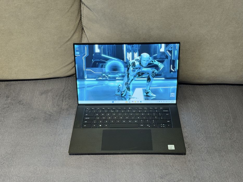 15.6’FHD+IPS 500nits/i7-10750H/Dell Precision 5550/16GB/512GB/Quadro