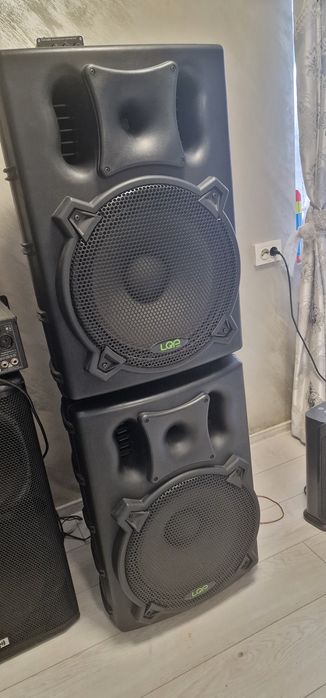 Boxe pasive pe 15 " impecabile !