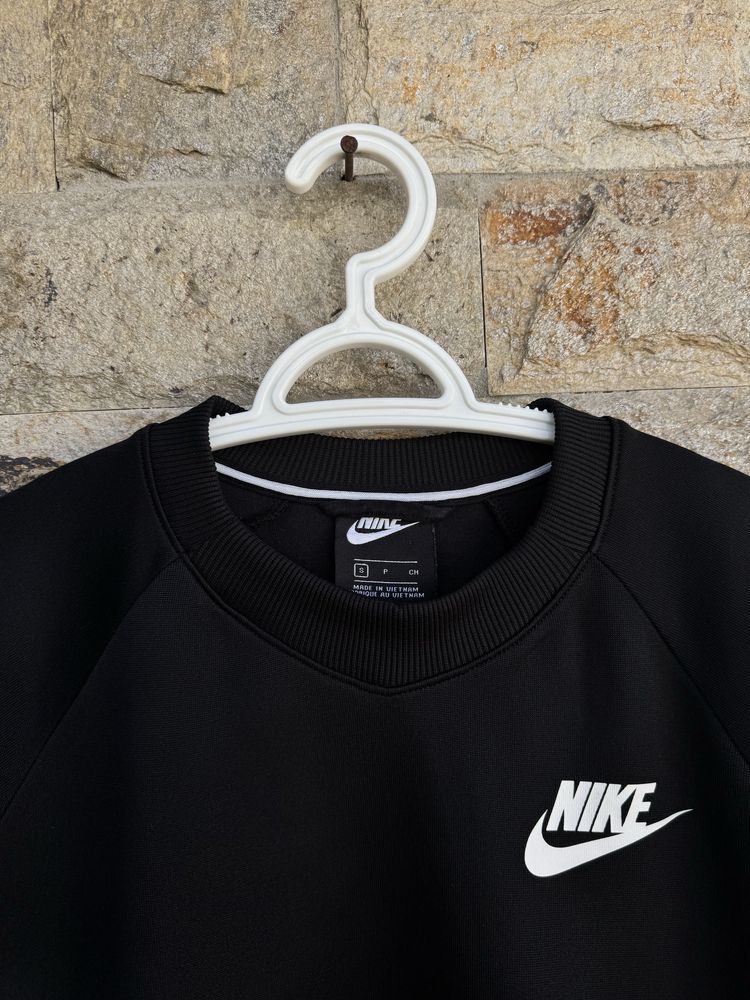 Дамска блузка Nike