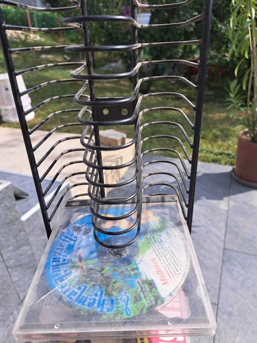 suport metalic de perete sau podea, pentru 60bucati CD uri